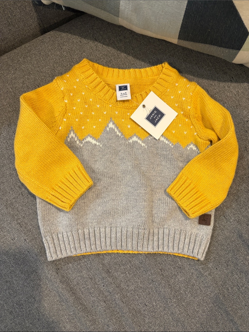 Janie and Jack Gold Mountain Crewneck Sweater 3-6 months